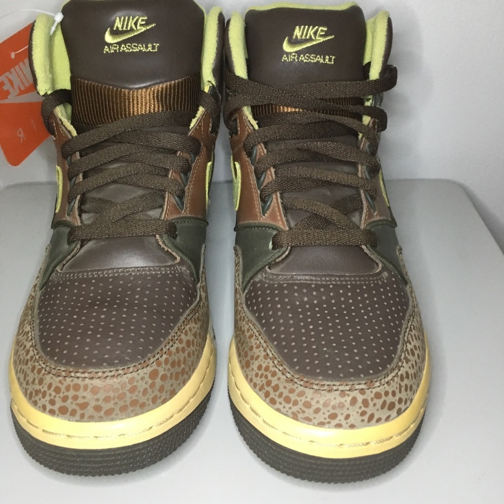 Rare Nike Air Assault “Safari Pack”